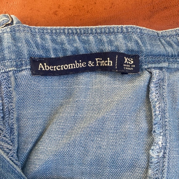 Abercrombie & Fitch mini denim dress - Picture 2 of 3